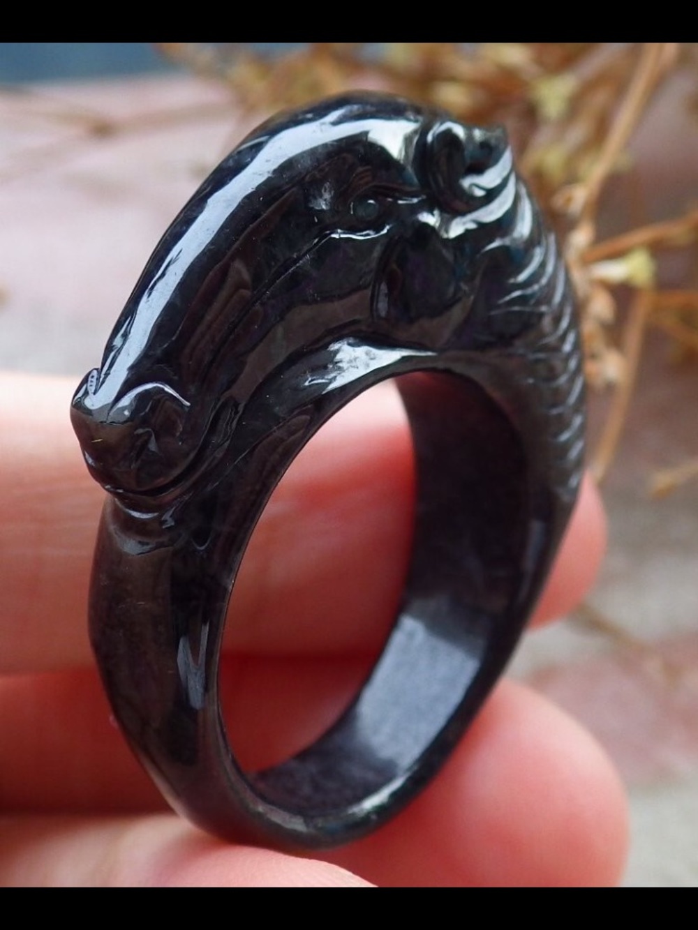 Certificate Jadeite Jade black Carved horse ring size11.25